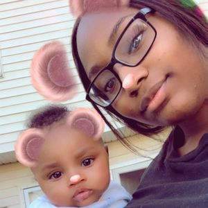 Meet your Posher, Cassaundra